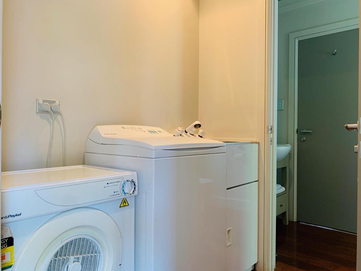 Tinkerbell Cottage 2-4 Bedroom- Russell Cottages Collection Екстериор снимка